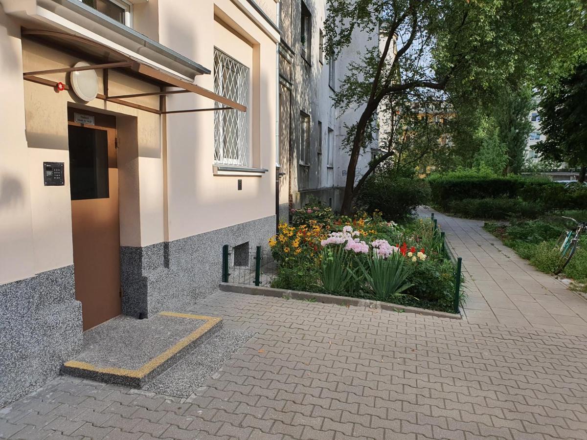 Cave Apartment Mokotow Warsawa Bagian luar foto